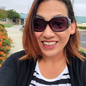 Meet your Posher, Estrella